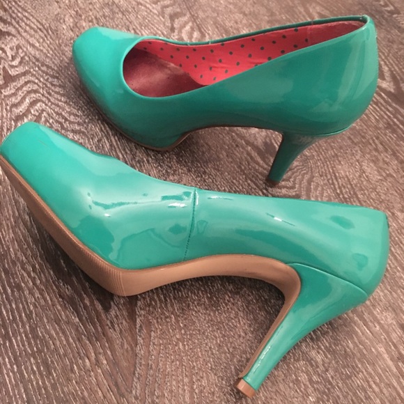 Madden Girl Shoes Madden Girl Getta Pumps Spring Green 7 Poshmark